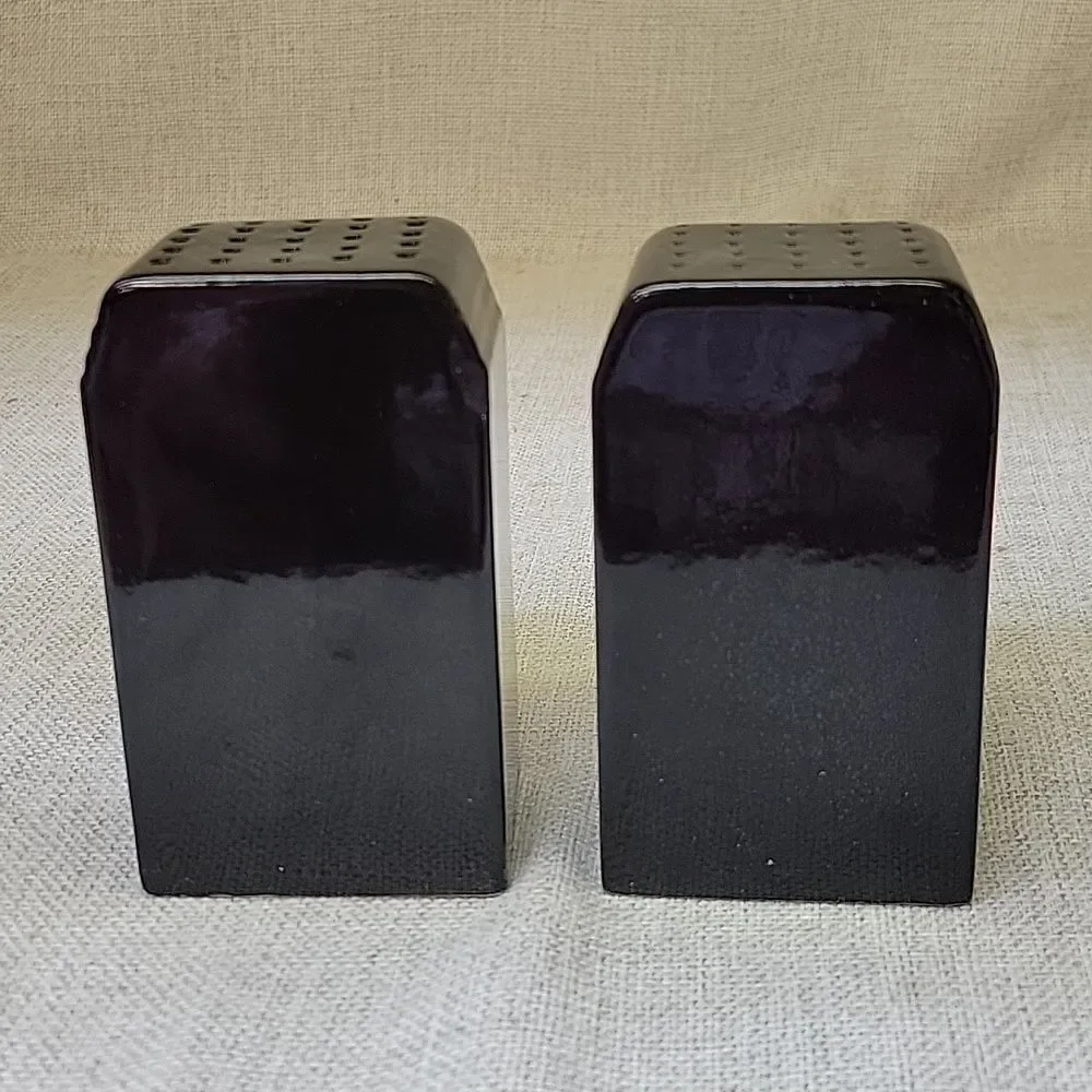 Vintage Stove Top Range Salt Pepper Shaker Black Deco‎  4